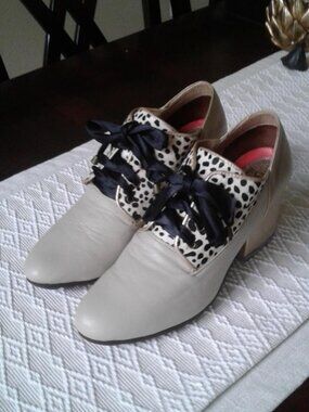 Culeka Safari heel boot  Black/Animal print/ & gold Size 10 new